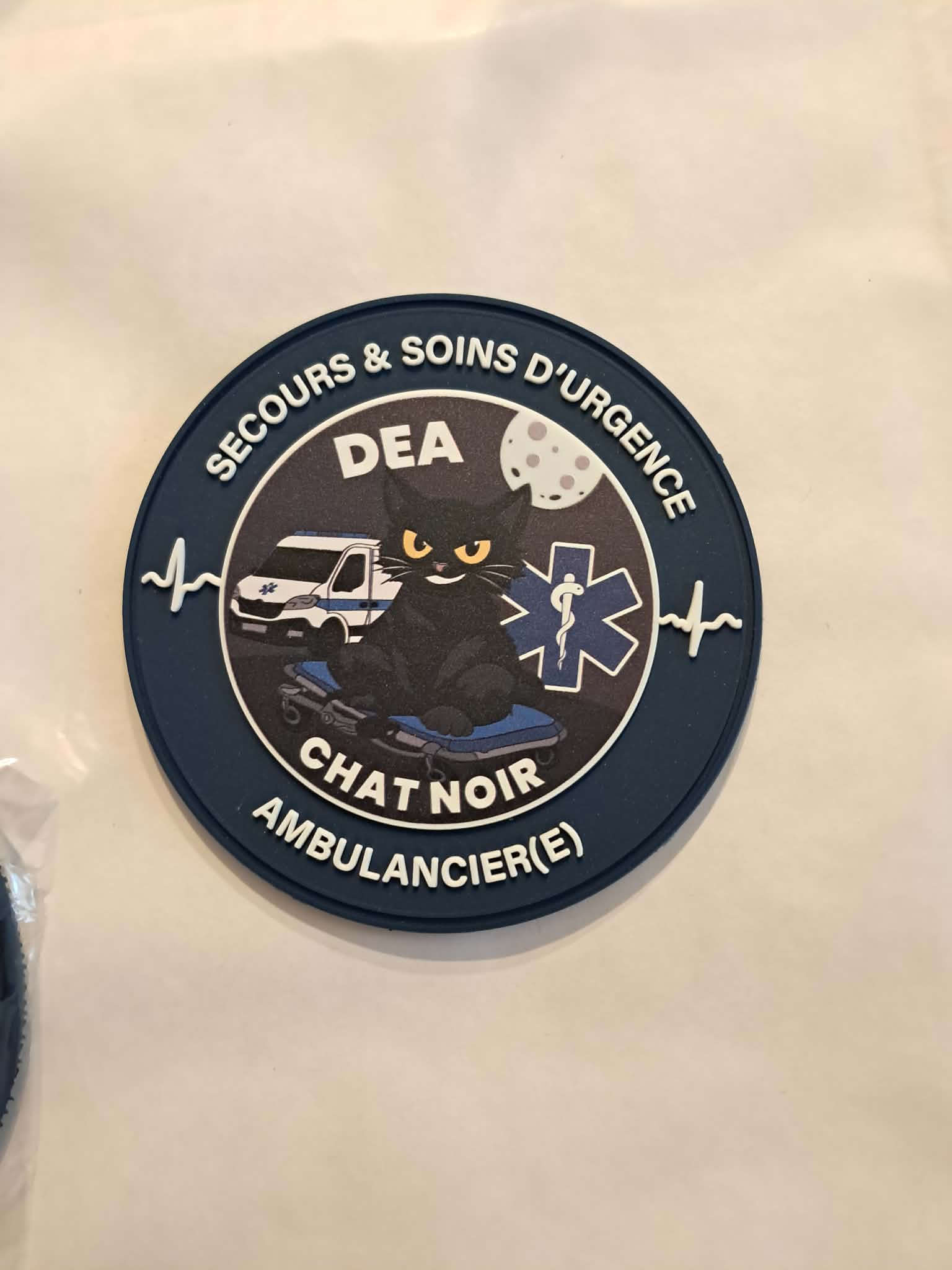 Ecusson chat noir - ambulancier - PVC